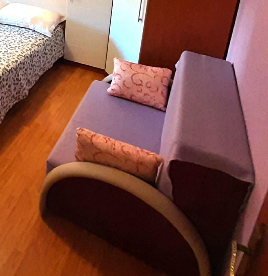 Paradise Beach Apartments Ровинь Экстерьер фото